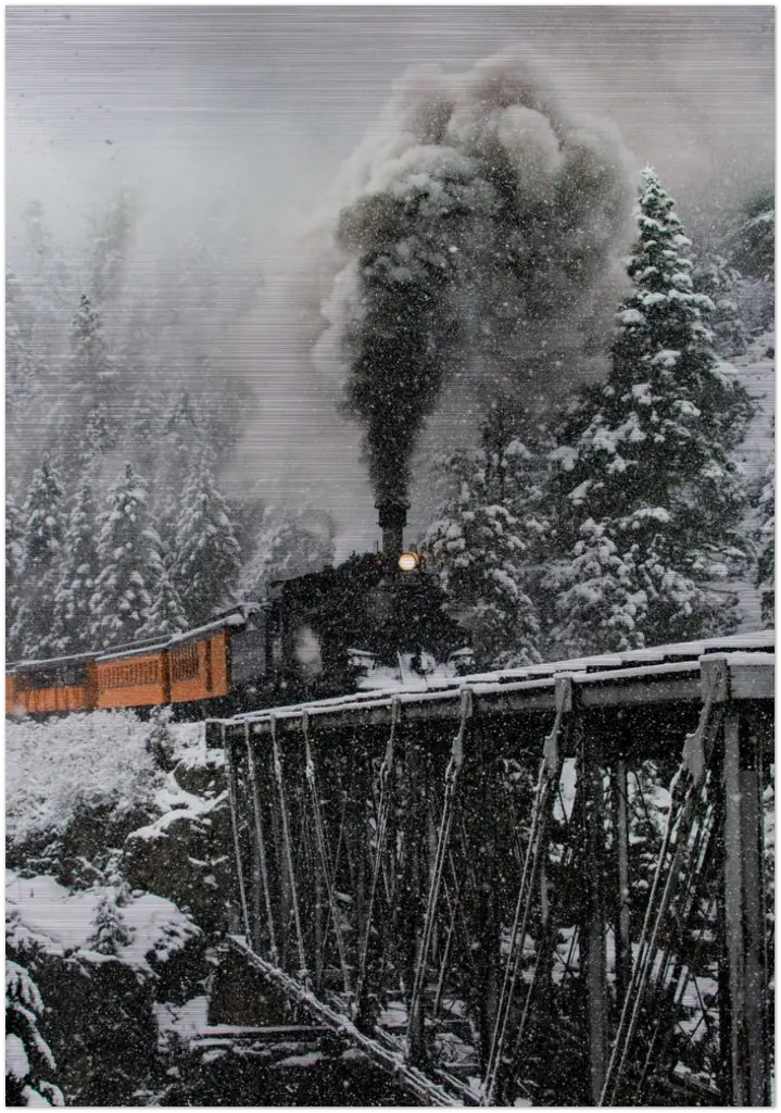 Durango Train (40x50 cm / 16x20″)